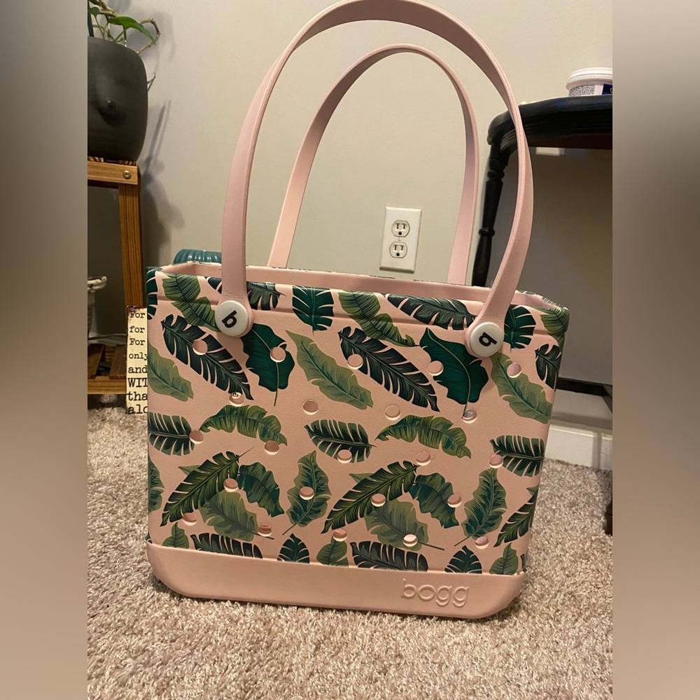 NWOT BOGG BAGG